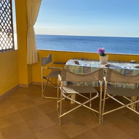 La Casa Gialla Cala Gonone Bagian luar foto